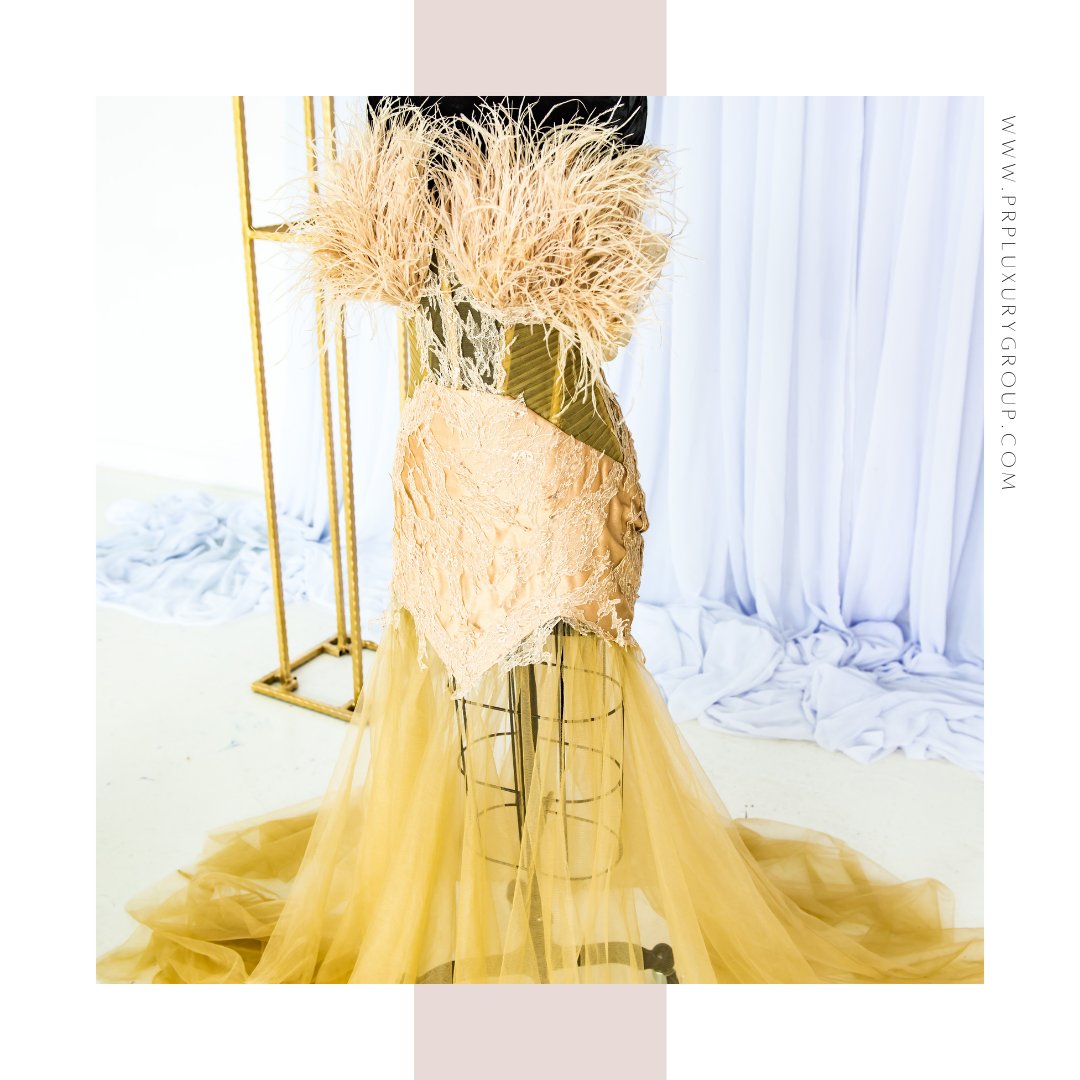 prpluxurygroup's tweet photo. Episode 4: Sketch to Dress - Bridal Robe
Here's an inside look at Jackie's bridal robe that she had custom designed for her wedding day! PRP Luxury Group set up a bridal photoshoot where she was able to take intimate pictures in her robe!

#weddingplanner #weddingcoordinator https://t.co/Jv5zrzF8lB