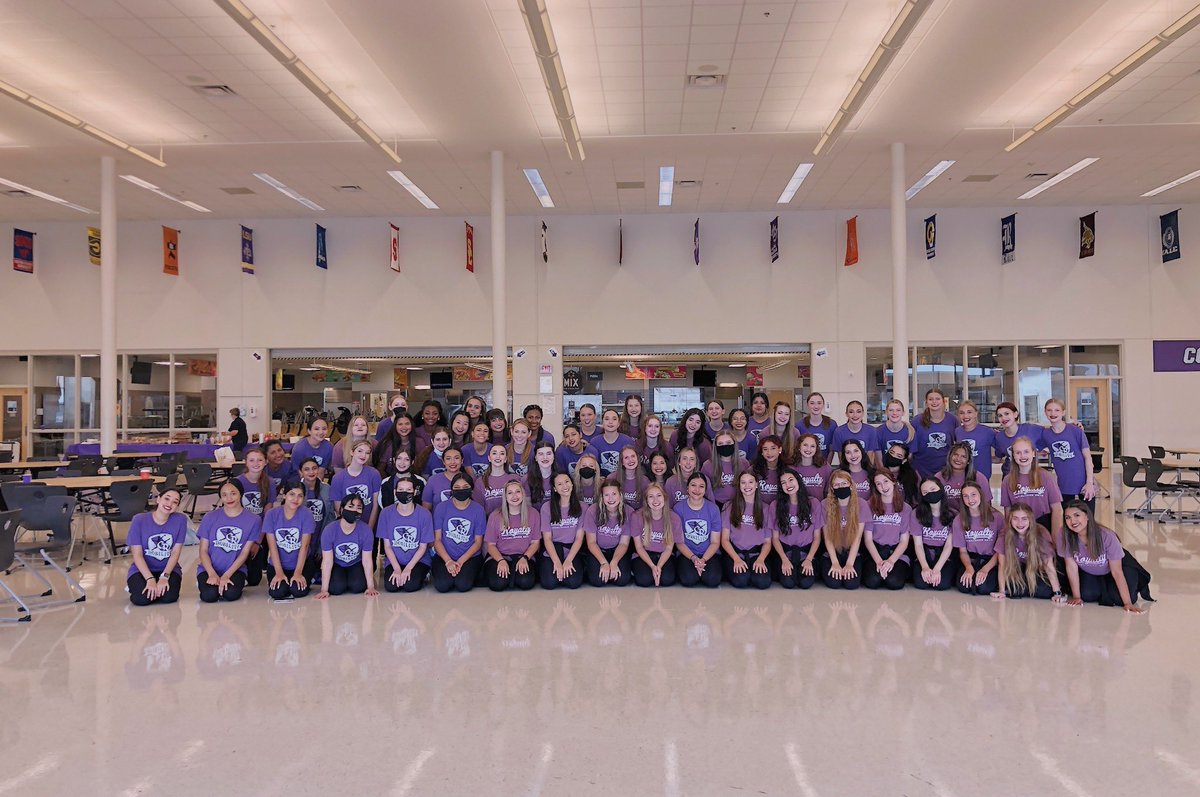 CRHS Royalty tweet media