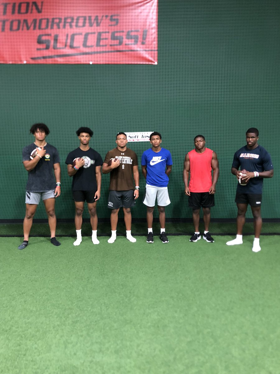mj_sbbm4keys's tweet photo. SBBM•🦍•FOA “🦍•Maintenance” ⭐️⭐️⭐️⭐️@jda_anderson21 @ilwill20 @rpurch21 @mxparrott3 ⭐️⭐️⭐️@Malachiloading #sbbm #4KTS #HungrybutHumble #LOE #FOA #TTP #Hybridathletes 🦍 https://t.co/ryggShIEqX