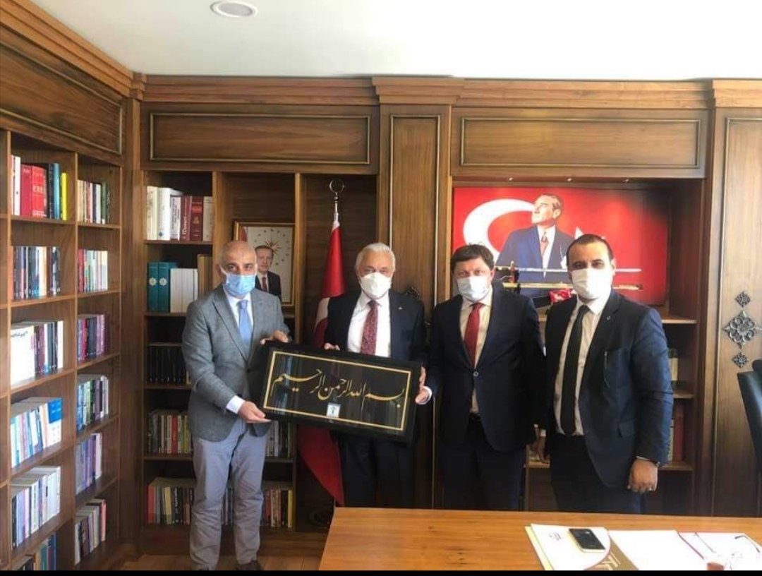 MEB Personel Genel Müdürlüğü görevine atanmış olan Sayın Fehmi Rasim Çelik beyi TÜSEKON olarak ziyaret ettik. Kendilerine yeni görevinde başarılar diliyoruz.