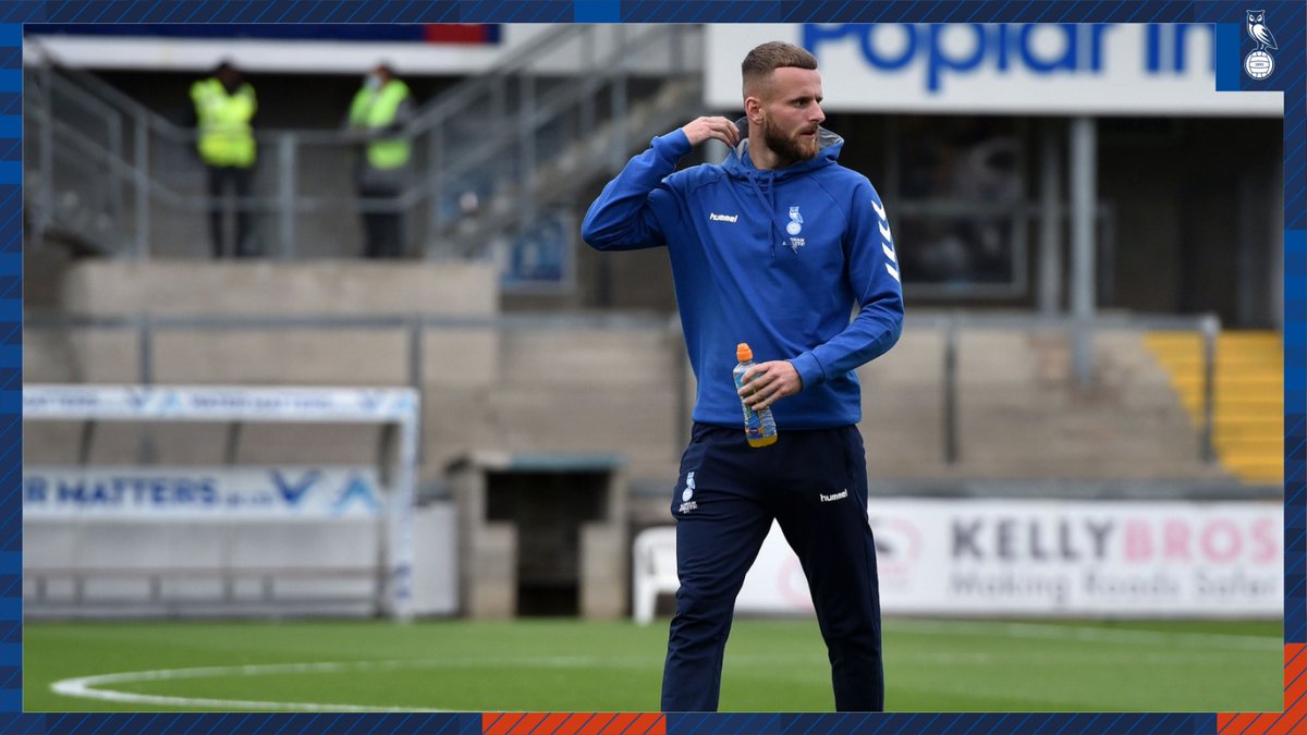 OfficialOAFC's tweet photo. 💼 Tuesday night check-in. #oafc https://t.co/EfahJODVLN