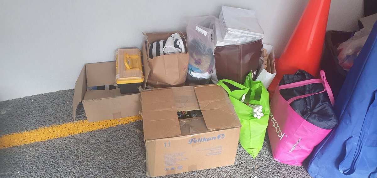 GooniesConCausa's tweet photo. Estamos muuuy felices, poco a poco estamos juntando varias cosas para los niños de la rancheria guerrero, aún estás a tiempo de participar https://t.co/japPSYIm5E