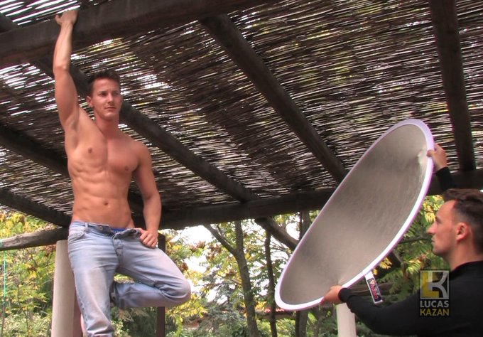 Making #porn ?????? - behind the scenes https://t.co/qRgm87M4aH