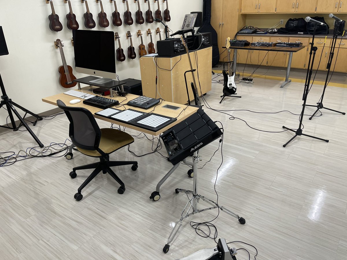 musicteched's tweet photo. Ready for whatever this school year brings! Our Creation Lab is ready to make music. https://t.co/fyraBUdVQw