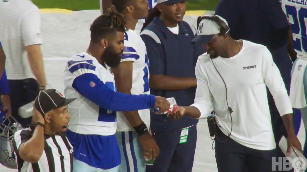 Ezekiel Elliott Net Worth: Salary, Contract And Career - yebscore.com