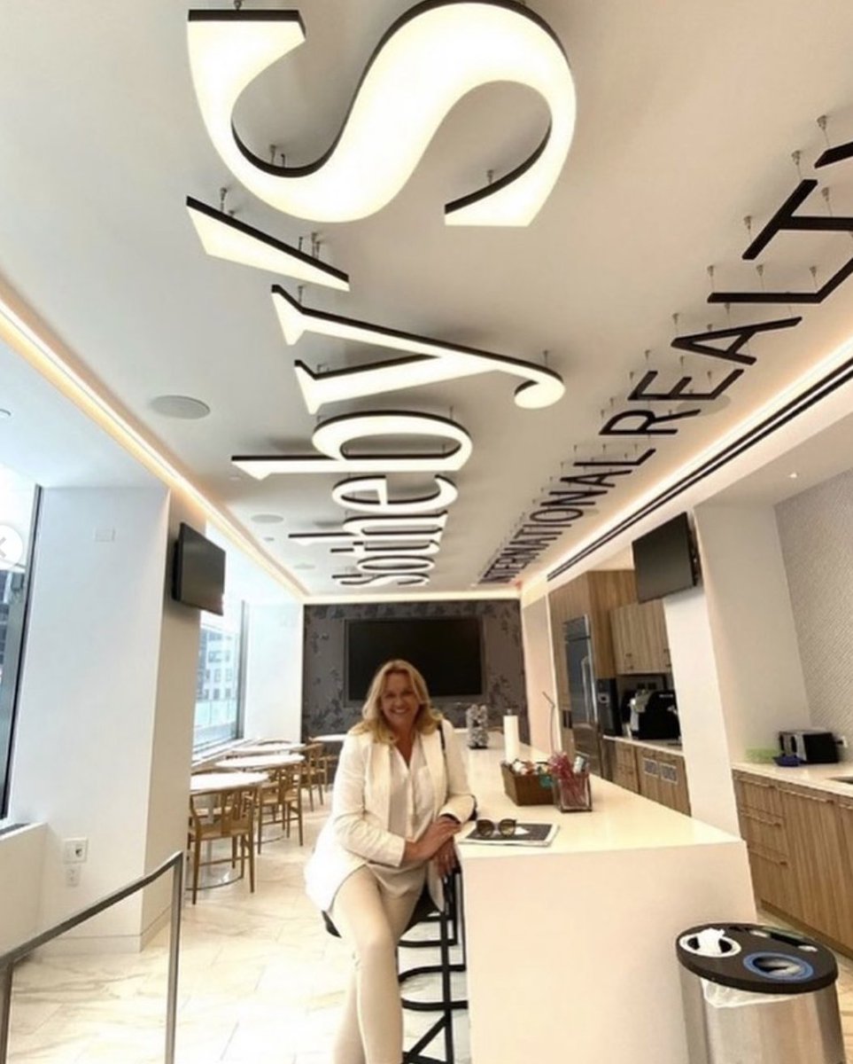 ONESIR's tweet photo. From Aspen to Antigua to Madrid📍our #ONESIR agents and staff have been making connections this summer with #SothebysRealty affiliates all over the world! See where we’ve been. 🌎 #OnlyWithSothebys #GlobalNetwork https://t.co/KQhM54HX1I
