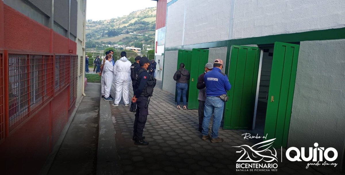 agentesdequito's tweet photo. ⚠️SEGURIDAD| En San José de Minas desplegamos nuestro personal para apoyar a la seguridad integral y medidas de bioseguridad en la Sesión del Concejo.

#SomosAgentesDeQuito 👨‍✈️con misión de servicio a la comunidad. https://t.co/H2NqdYCViU