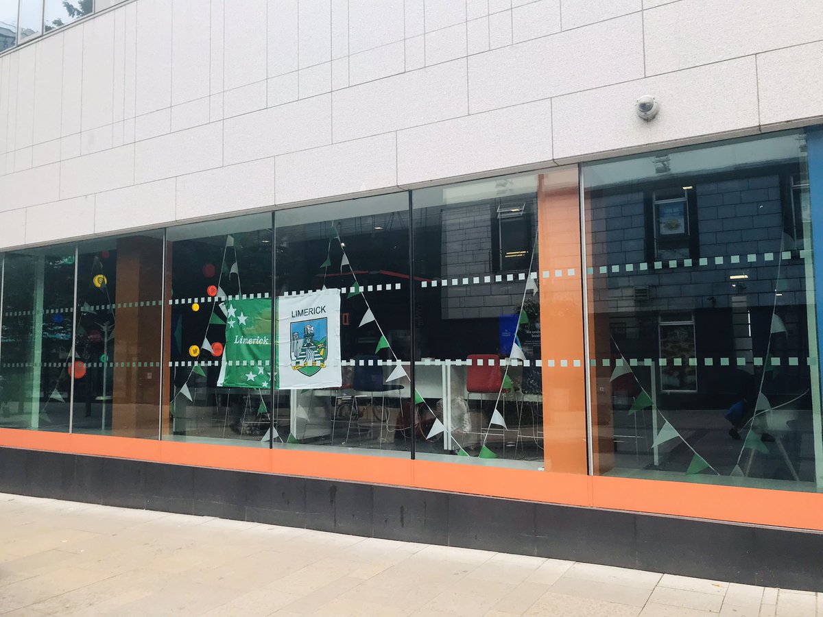 ciaraearlie's tweet photo. Bank of Ireland Limerick is all decked out and waiting in anticipation of Sunday’s Game 🤍💚 #LimerickvCork  @LimerickChamber @CorkChamber #luimneachabu https://t.co/uCJYb1DTIP