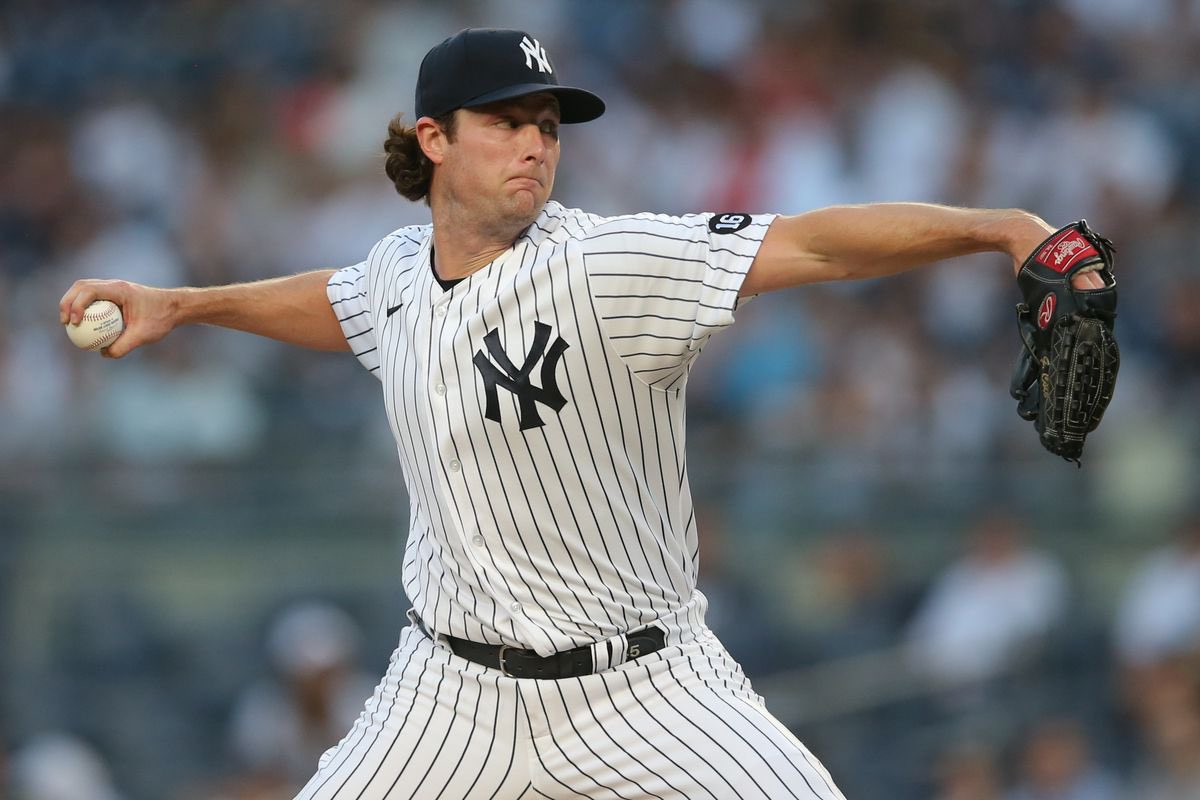 -Gerrit Cole returns and dominates for #Yankees
-#WhiteSox get impressive win over #Athletics
-#Padres take chance on Jake Arrieta
-#Celtics give Marcus Smart extension
Get up to date with the Monday that was in sports! https://t.co/dKdZF1HDvf https://t.co/2JaHw55R4H