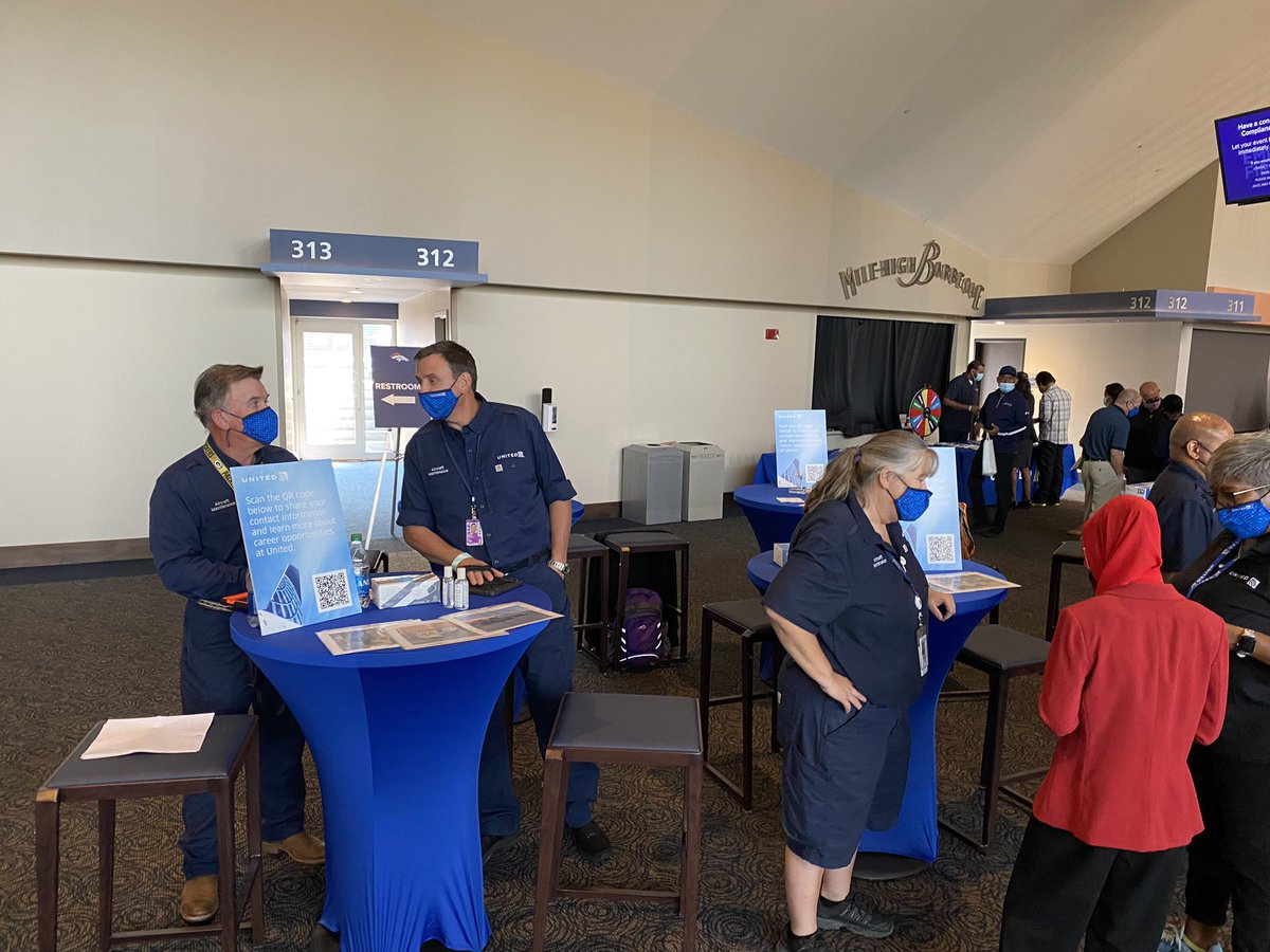 TerenzioMario's tweet photo. Hey United!! Awesome hiring event in Denver today! Thank all for your support! @weareunited @JRoo1421 @RodneyLuetzen #amazingopportunities #beingunited #DENTechOps https://t.co/uxNOD03Mxy