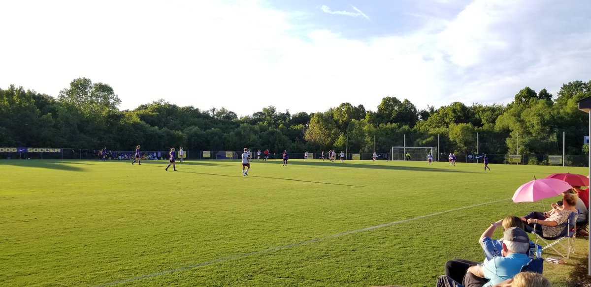 CowansScience's tweet image. The @Dale_Soccer team up in the 2nd at Smyrna! Ladies came to compete! #ArrowsUp 🏹🏹 @RHS_sports @RiverdaleHighTN