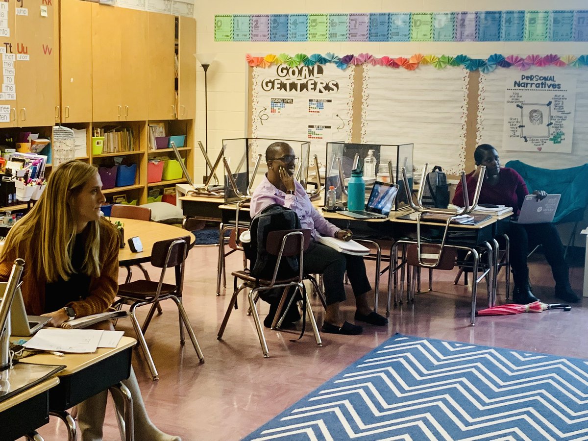 Grade level planning with the best first grade team around 🙌  Modeling for colleagues is key to helping our students! 
#FueledByEnthusiasm #DrivenbySuccess @RCE_HCS