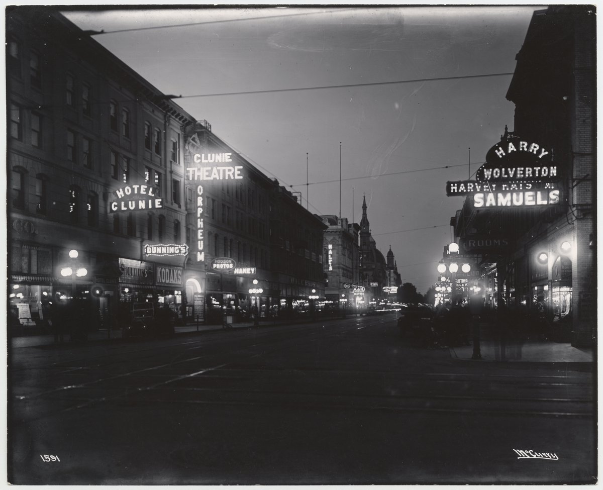 SacMod's tweet image. Sacramento's been lit for a really long time! We've been researching the history of illuminated signs in our city. Check out K &amp;amp; 8th Streets from 1915!

Via @CAStateLibrary; McCurry Photograph Collection