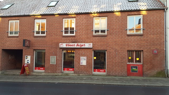 _restaurant_bot's tweet image. Winner Burger; Adelgade 15, 8900 Randers, Denmark google.com/maps/place/?q=…