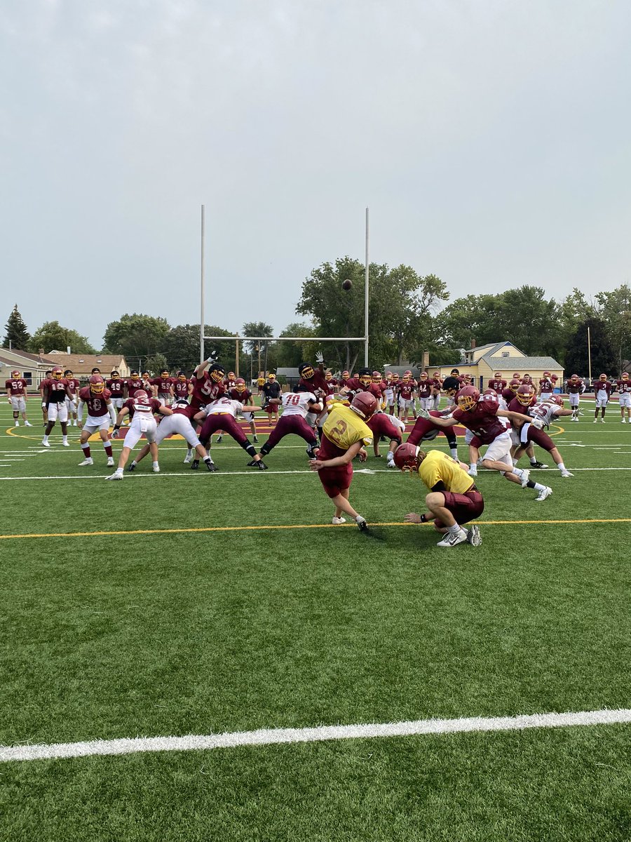 Northern State Football🐺 🏈 tweet media