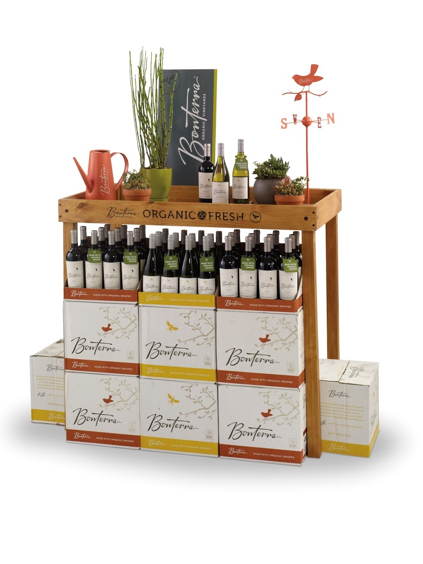 AffinityCreativ's tweet photo. Affinity Creative teamed up with @FetzerVineyards to develop an authentic and functional farm-to-table experience for @bonterrawine.

#retaildisplay #wineandspirits #wineindustry https://t.co/ccYWKBqnUw