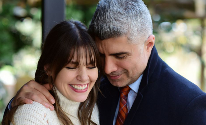 yvette_princz's tweet photo. They are so cute together 🤍
#SurFar #AsliEnver #OzcanDeniz #SureyyaBoran #FarukBoran #IstanbulluGelin https://t.co/qOY7kfbK7X
