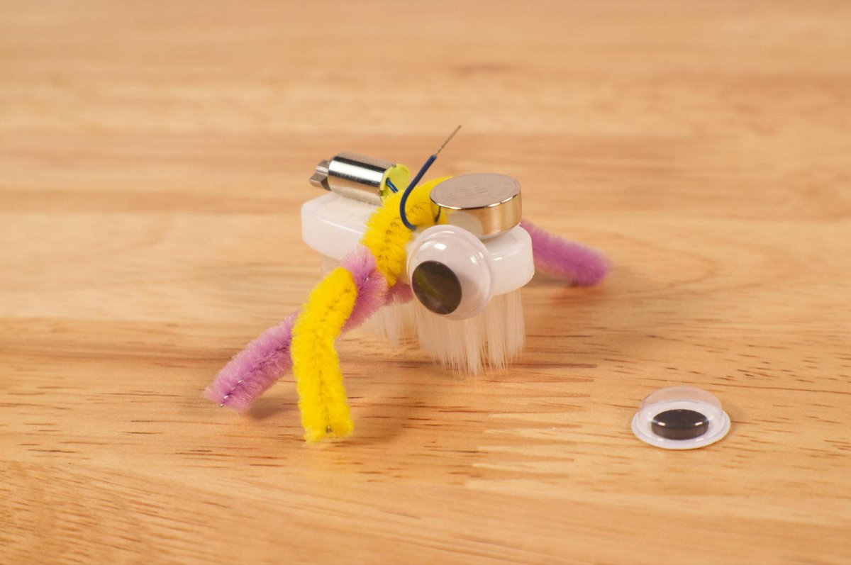 BrownDogGadgets's tweet image. Free Stuff! We’re back to give things away! Yes, it’s giveaway time. Five lucky followers will get sampler packs of BDG goodies. Just like and reply to this tweet to get some awesome stuff. 😉 1/4