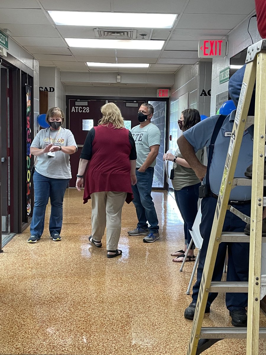 rlcallaway's tweet photo. Great things are happening at our Area Technology Center! #1WC ⁦@webco_atc⁩ https://t.co/NglWpkpTug