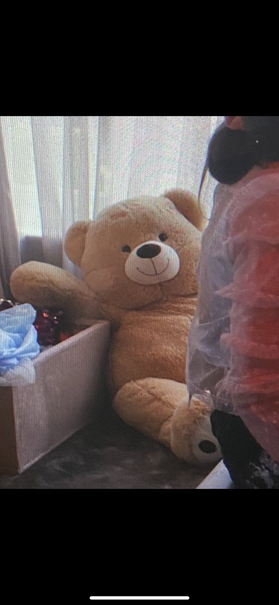 something’s coming for u this Friday 8pm BST &amp; u do nottt wanna let Bodhi down so u better come join us….👀👀👀