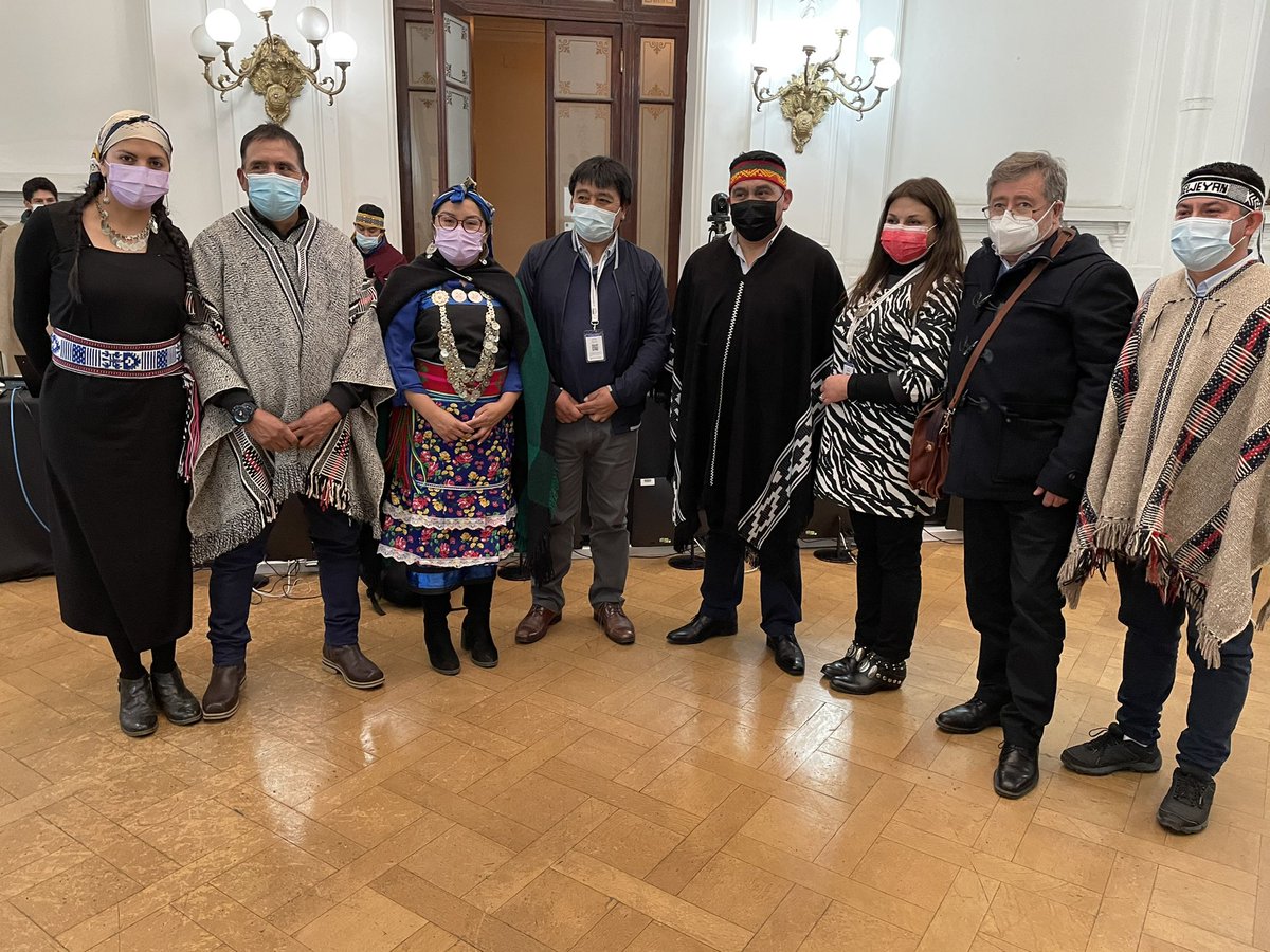 Alcalde_abb's tweet photo. Listos para presentar nuestra idea de reconocimiento como identidad Territorial Pewenche #ConvencionConstitucional #ConsultaIndigena #Participacion https://t.co/nClQshpXZ5