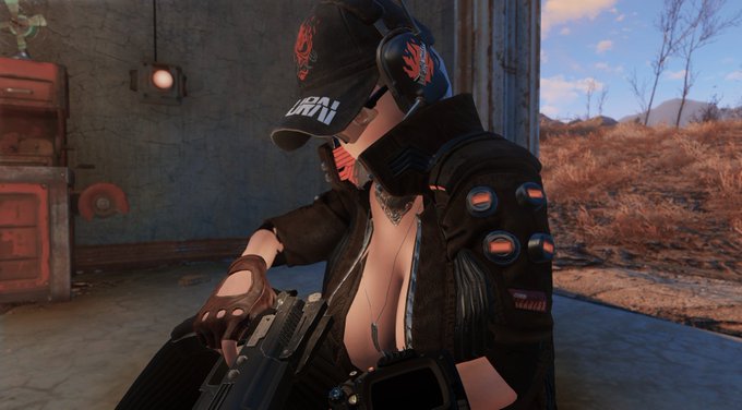 #Fallout4 

ヘッドセットと首掛けバンダナもSAMURAI仕様にしました。photoshopをcs5からCC2021に変えたので作業が実に楽しい。 