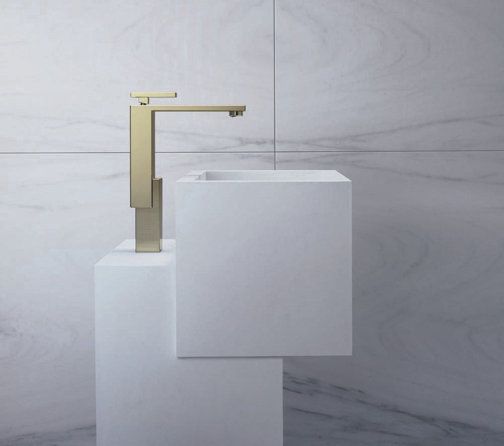 showroomatrube's tweet photo. A functioning piece of art. A faucet conceived as a sculpture. #Axor #Axoredge #faucets #bathfaucet #bathroomshowroom https://t.co/e6GcSf8n83