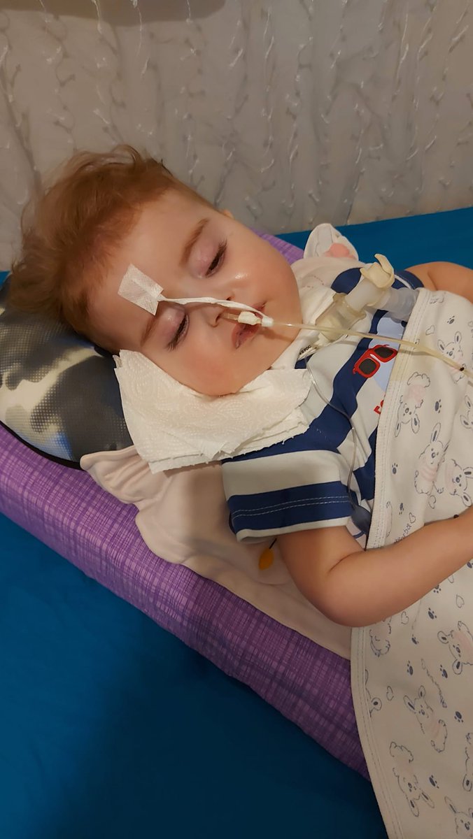 Evladım o minik bedeninde ZORLU SAVAŞLAR veriyor Size YALVARIYORUM oğluma yardım edin Sesini duyurmasına YARDIMCI OLUN

#TalibanıTanımıyorum Tanımayan KaldıMı CinselSaldırı Hikayeleri #YÖKeksüreistiyoruz Kaçırılanların SesiOlun Ülkü Ocakları Ahmet Davutoğlu Taliban Serdar Aziz