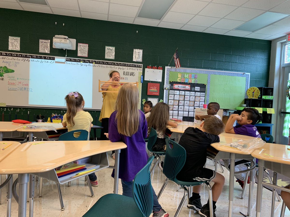 SusanKolmer's tweet photo. @shelleymisch had her kids totally engaged and adding adding so fast on the number rack!  @MLCmath @scottlangford72 @GuildElementary @mel_sawyers @MRS_TUCKER_GES @FuquaDowell @happyhaysteach @sandy_dilbeck @phillipholt #ROCvision #Sumnerachieves https://t.co/oYLbternfT