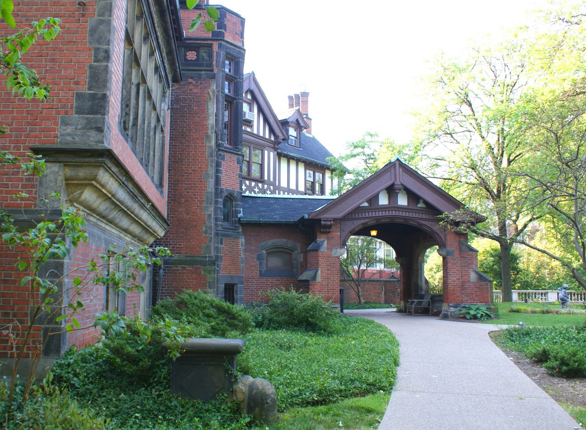 As we gear up for an exciting back-to-school transition, ChathamU is pleased to share that our community vaccination rate currently stands at 88% of students and full-time employees on campus. Thank you to everyone at ChathamU for doing your part to keep all of us safe. 💜