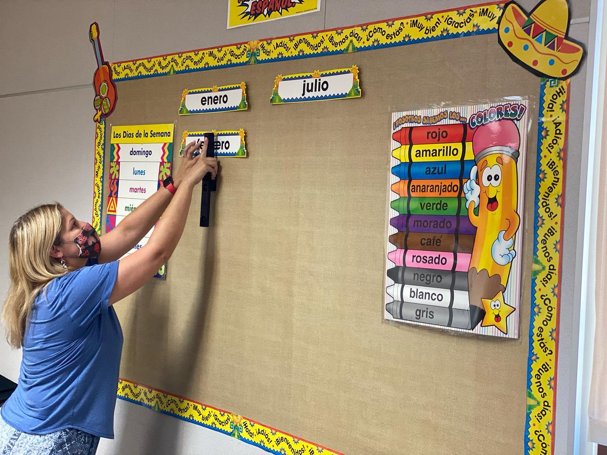 stserraschool's tweet photo. Yesterday, our teachers and staff returned to campus to kick-off the 2021-22 school year! This week is one of the most anticipated weeks as our teachers and staff work hard to prepare for our Serra Bears’ return on Monday! #BacktoSchool https://t.co/5ZArK767f1