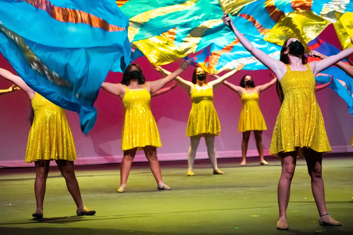 NISD's tweet photo. Thank you to all our student &amp; teacher performers at 2021 Convocation! Though most of our staff watched virtually, it was exciting to be #NISDReunited for  incredible performances, inspiring speakers &amp; an audience of our newest schools! More pics- https://t.co/aBF7fxcf1p https://t.co/5ZSxJk9jOj