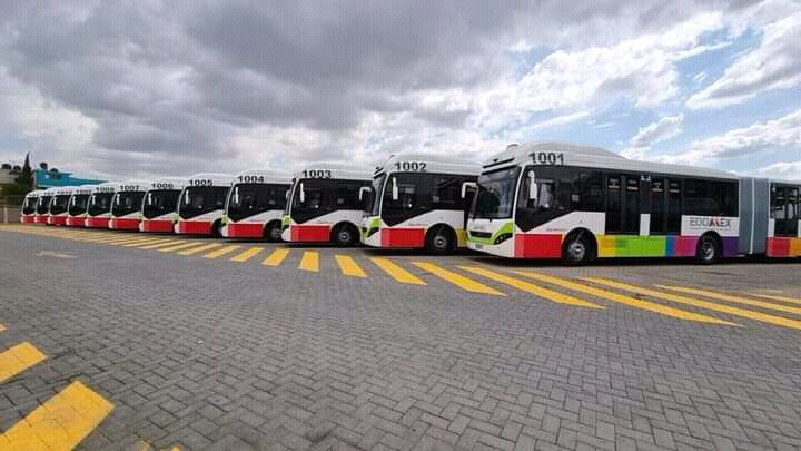 Sebas_Puma99's tweet photo. Ya listos los 13 Volvo Articulados para salir a operaciones. #MexibusLinea1 #Mexibus #Volvo7300 #Upgradee πππ https://t.co/UjdPeq4OP5