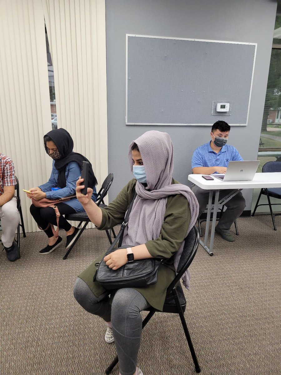 AdultEdTech's tweet photo. GET SMART! Smartphones, that is! Our first day of @HCCTSInfo student phone distribution is in the books. Over 150 @TMobile @Samsung Galaxy S21 5G phones made their way into our students' hands on Monday! The future is now! π² #hccts #AdultEDU #EdTech #AdultEdTech https://t.co/i3PhHvlbHF