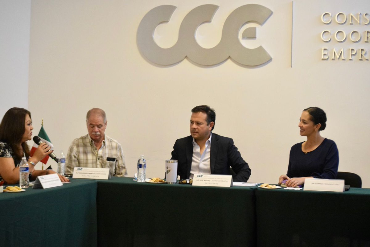 Gracias al <a href="/CCEDGOMX/">CCE DURANGO</a> por invitarme a su asamblea, para compartirles la agenda legislativa por la que vamos a trabajar. 

Enhorabuena <a href="/miguelcastrom/">Miguel Castro M</a> por los esfuerzos en equipo con los organismos empresariales. 

¡A seguir adelante!