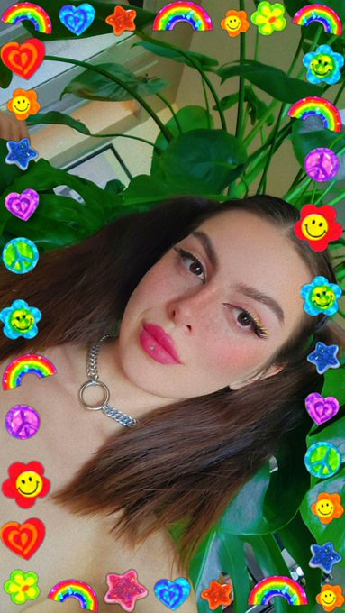 Which do you prefer? 💭🤪 https://t.co/BJ6JE14ucq<a href="/tag/mvsales"class="tags"><span>#mvsales</span></a>