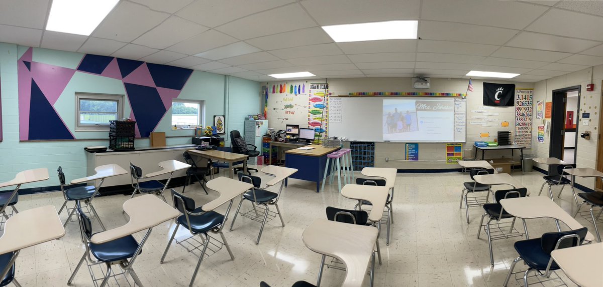 My room is ready and I’m so excited to see all of the wonderful faces at open house tonight!! <a href="/WHSCane/">Wilmington HS</a>
