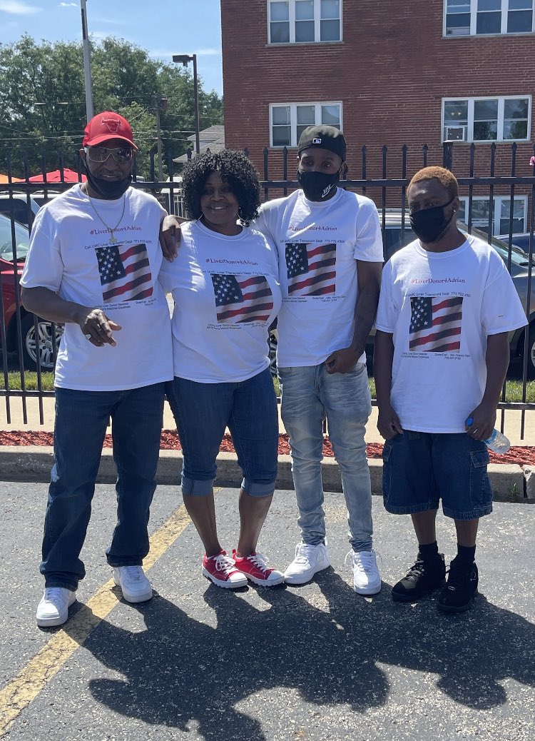 Liver4Adrian's tweet photo. The Clark Family shared about Adrian’s need for a living liver donor at ROABC Health Fair. Call UofC liver transplant dept 773.702.4500 or visit https://t.co/JdRbDGOlwH for info. #liverdonor4adrian https://t.co/pUC0hUZZo7