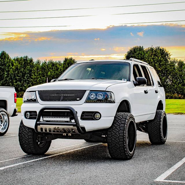 Tweet by Westin Automotive