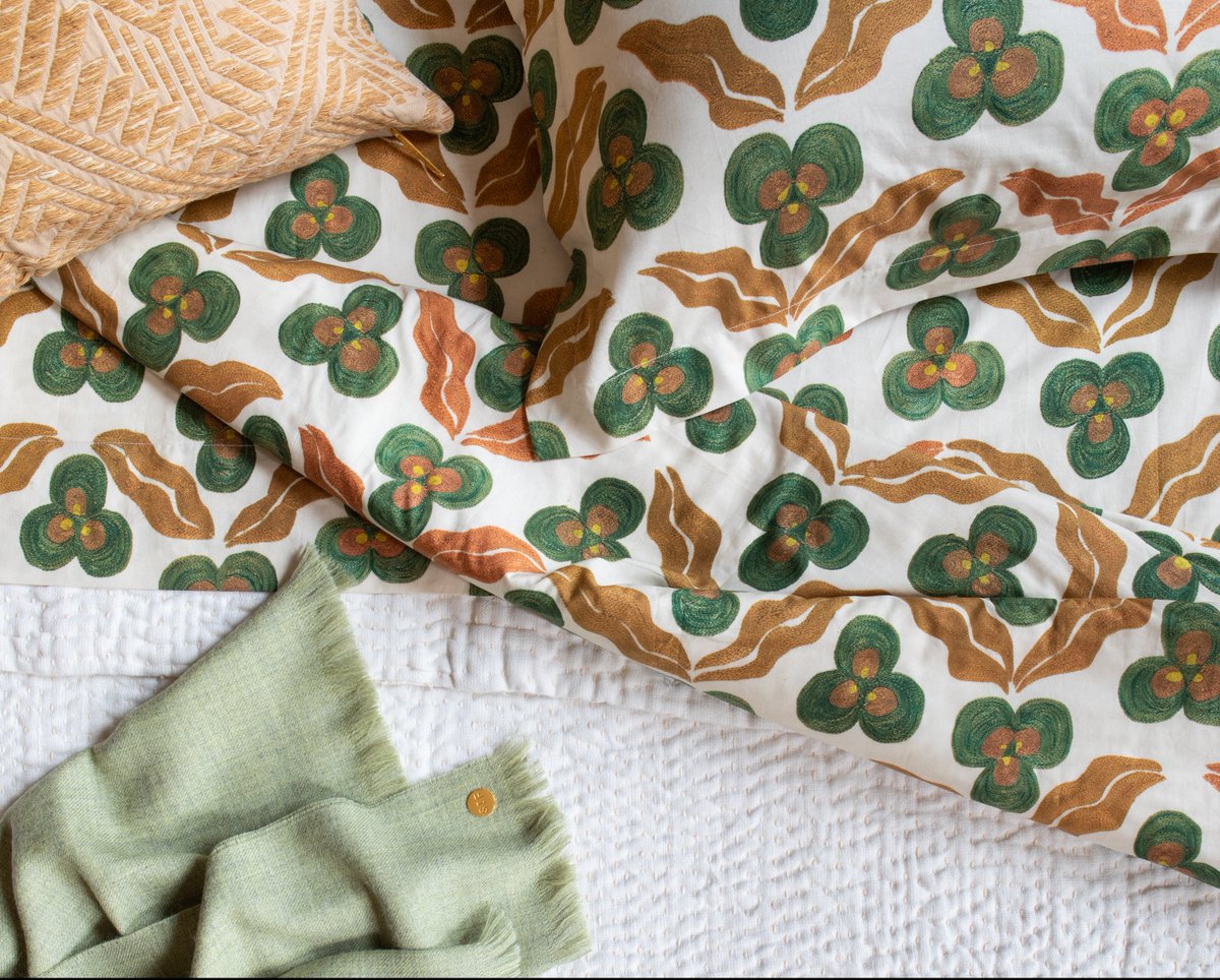 NEW Bedding Prints

Introducing new patterned bedding!

Our bestselling 520 thread count cotton percale bedding is now available in two new prints for fall, including king, queen, twin, and crib sizes. Preorder now for a 9/17 ship date!

Shop now: bit.ly/2VWdRhv