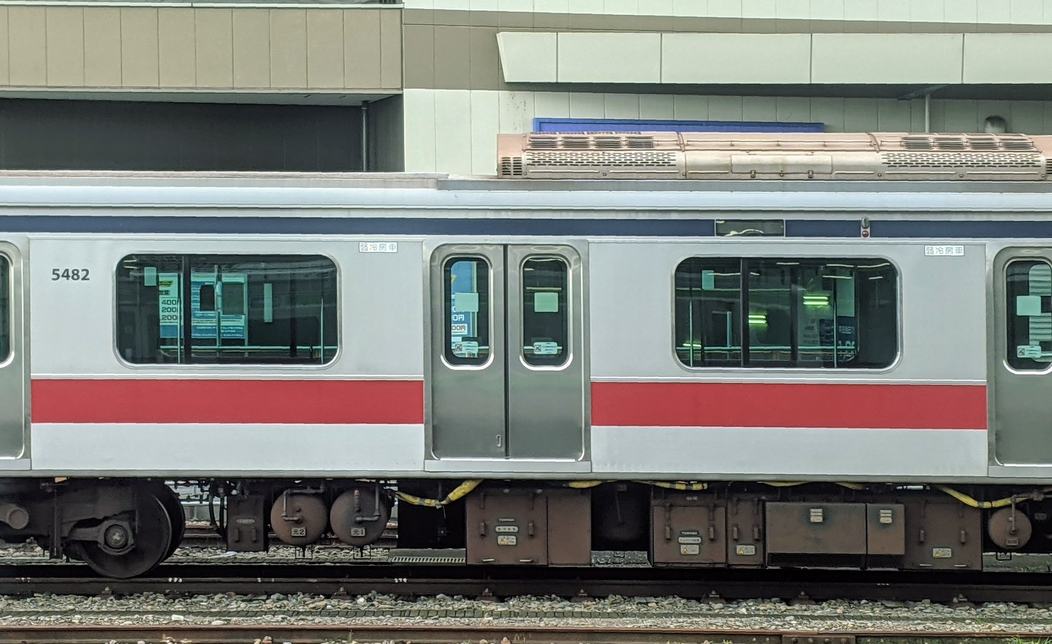 O Xrhsths Mttc 内装鉄 Sto Twitter 東急5080系51f 八王子 相鉄直通対応改造を終えて長津田へ戻る最中のよう 側面のledがフルカラータイプになっている模様 リンク先のサイト拝見する限り 表示器の縦横比が51f以降と同じになっているように見える T O Xrhsths Mttc 内装鉄 Sto Twitter 東急5080系51f 八王子 相鉄直通対応改造を終えて長津田へ戻る最中のよう 側面のledがフルカラータイプになっている模様 リンク先のサイト拝見する限り 表示器の縦横比が51f以降と同じになっているように見える T
