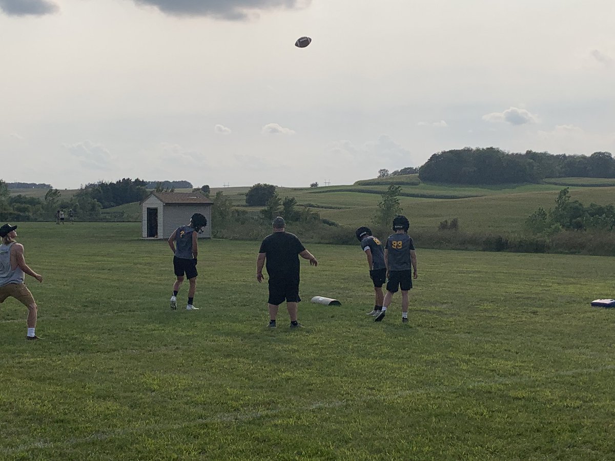 CoachHalder's tweet photo. Those Tuesday feels!! Day 2 in the books.  #letsgooo #woooo @ByronMNFootball @ByronActivities @ByronBears @byron_students https://t.co/4xQsMXa47o