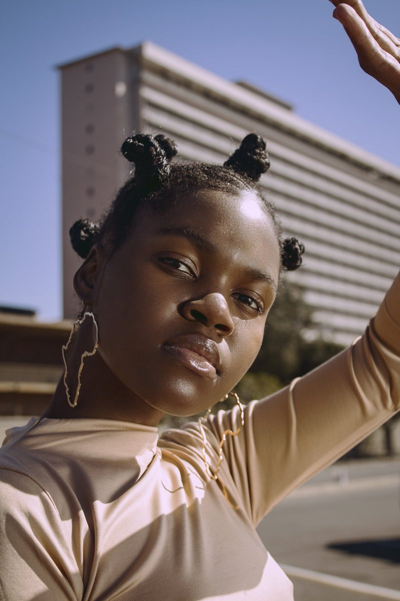 TeedeeTst's tweet photo. Akhona By Me 

#portraitphotography #photography https://t.co/yFCY9rAitT