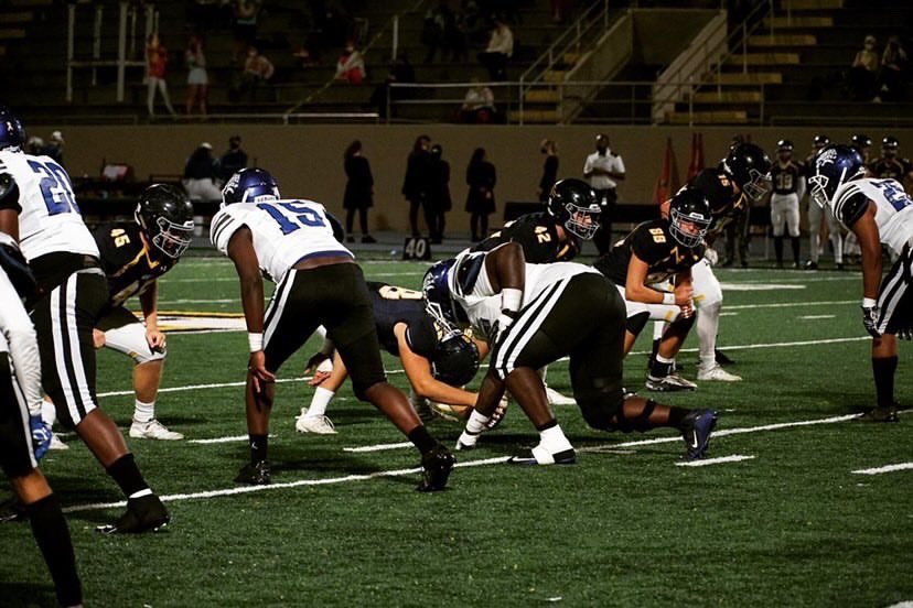 johnlea35151541's tweet photo. My Recruitment is 100 Percent Open As I Reclassified To Class Of 2022 I Will Play With @CjDrinkard And The Phenix City Buccaneers This Season!! https://t.co/ytwknDfcjn