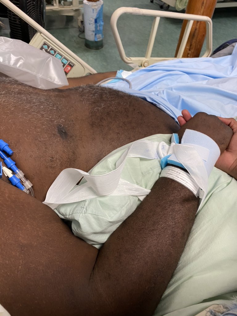 Bahagoddess98's tweet image. Until we meet again big guy 💪🏾❤️