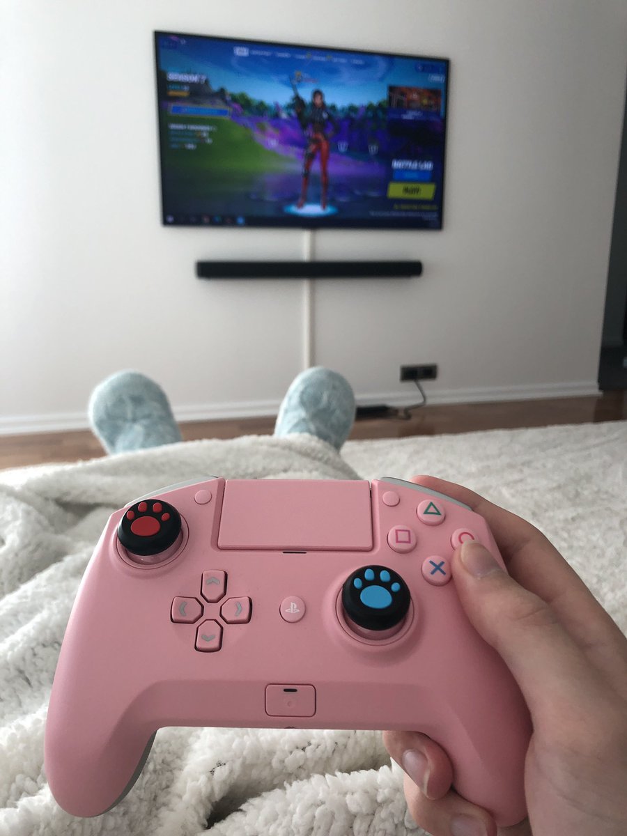 JeltyTV's tweet photo. Os gusta mi nuevo control? https://t.co/tx9IJBzMfz