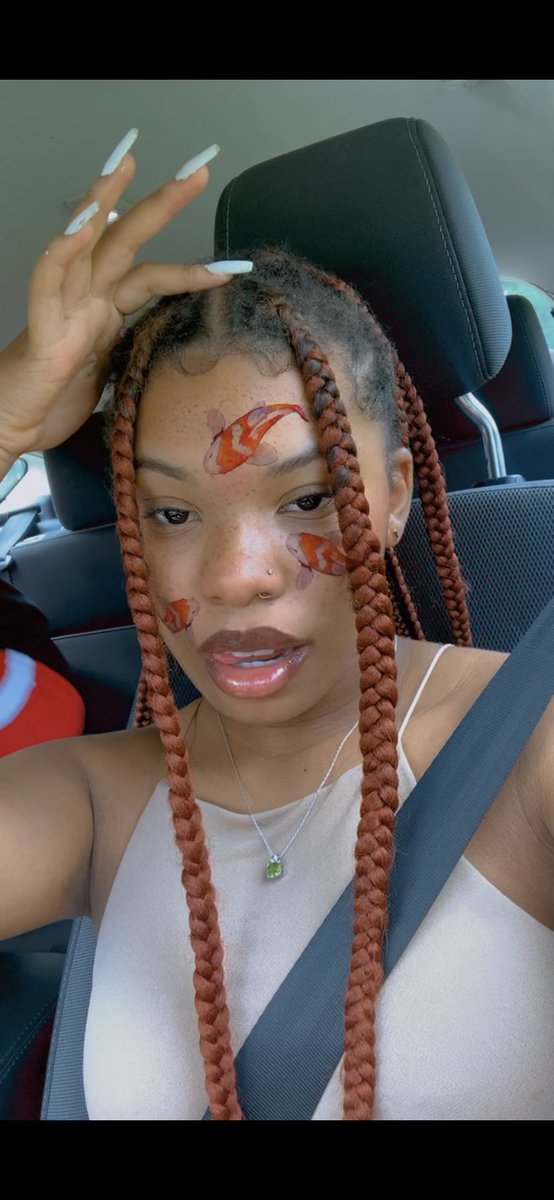 aaliyahx0803's tweet image. Photo dump cause these braids made me feel like that girl🤌🏼