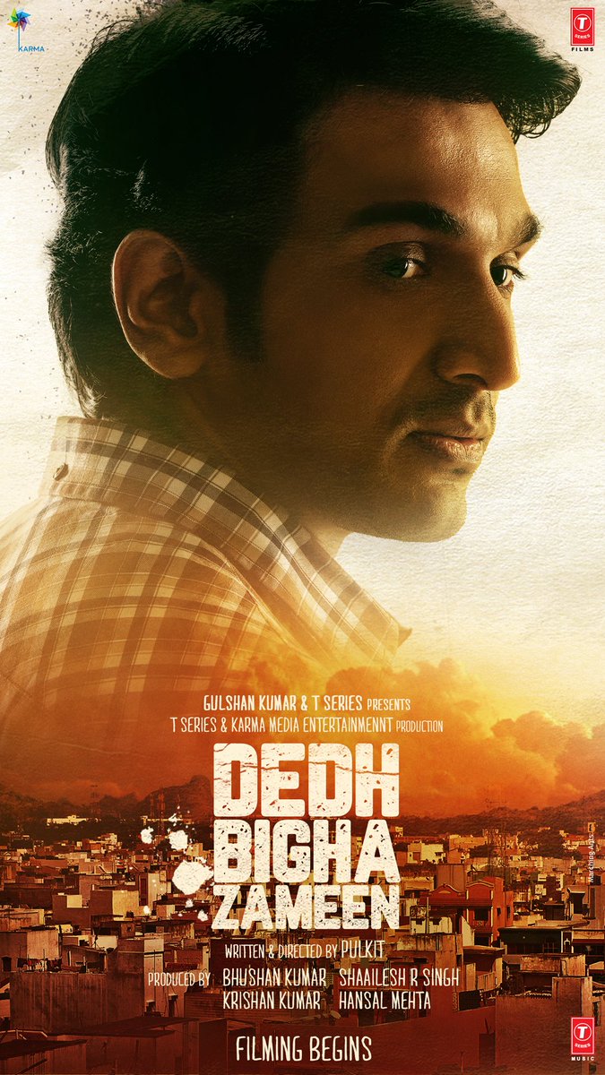 taran_adarsh's tweet photo. PRATIK GANDHI: FILMING BEGINS... #DedhBighaZameen is the title of #PratikGandhi starrer, which begins filming in #Jhansi today... Costars #KhushaliKumar... Directed by Pulkit... Produced by #BhushanKumar, #KrishanKumar, #ShaaileshRSingh and #HansalMehta... #FirstLook poster... https://t.co/4pY6A8HNg1