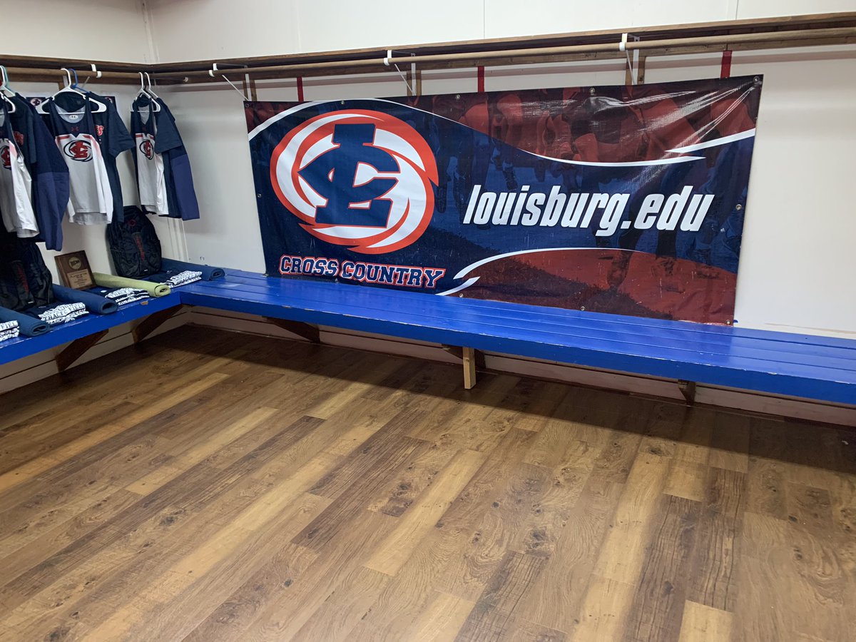 LC_XCTF's tweet photo. IT’S MOVE IN DAY!!! Cross Country has officially moved in. Camp week is underway! https://t.co/qJKSU7Ayb4