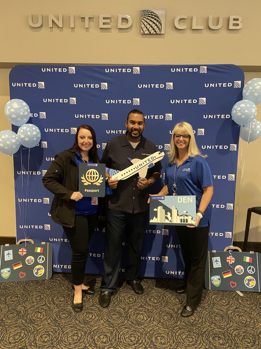 JRoo1421's tweet photo. Look what’s happening in Denver!  Selfie station at the Denver career day event. ⁦@prreppas⁩ ⁦@ElizabethE1215⁩  #lovemydenpeeps #denrocks #careerevent #wehaveopenings https://t.co/V0AihU9IPU